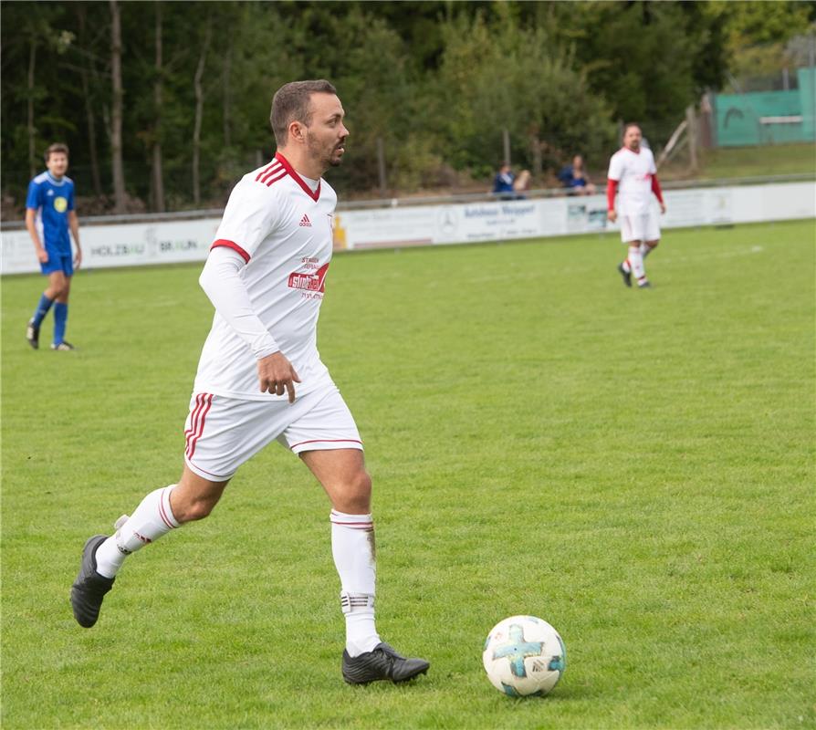 Fußball Hildrizhausen gegen Unterjettingen 9 / 2020 Foto: Schmidt Marco Dogan / ...