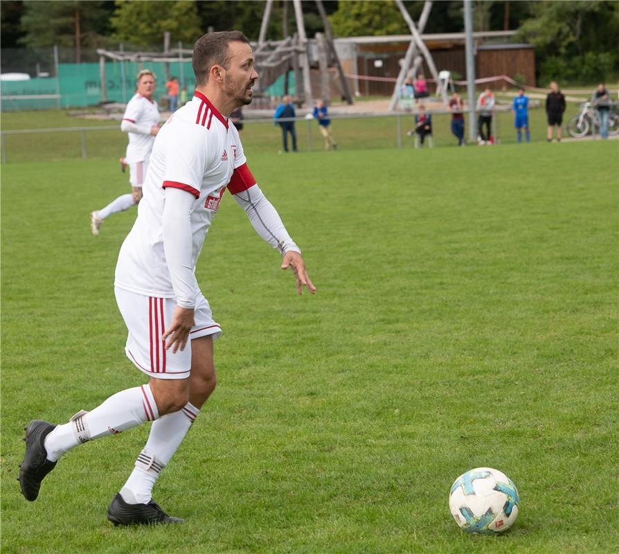 Fußball Hildrizhausen gegen Unterjettingen 9 / 2020 Foto: Schmidt Marco Dogan / ...