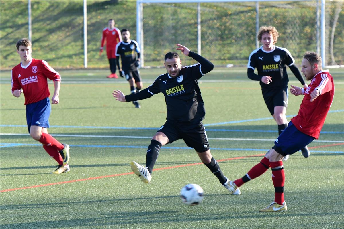 Fußball Kreisliga B5 SV Bondorf II - TV Darmsheim II / Foto: Holom