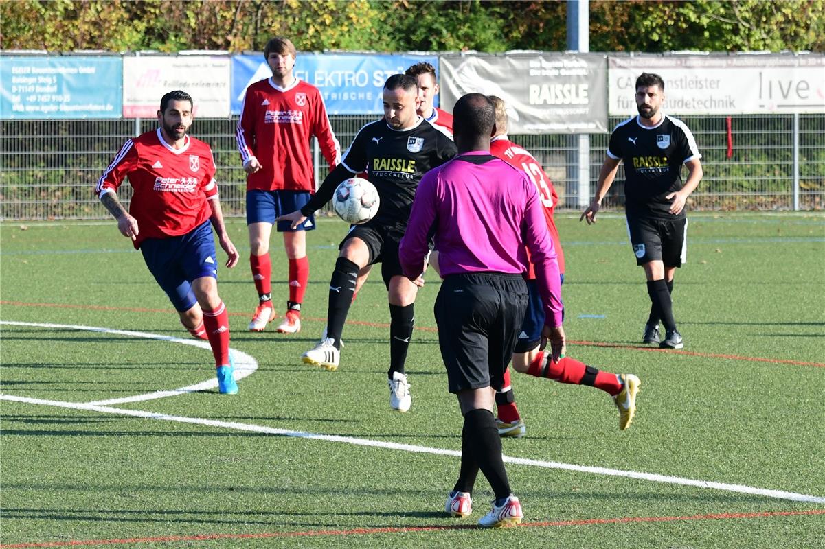 Fußball Kreisliga B5 SV Bondorf II - TV Darmsheim II / Foto: Holom