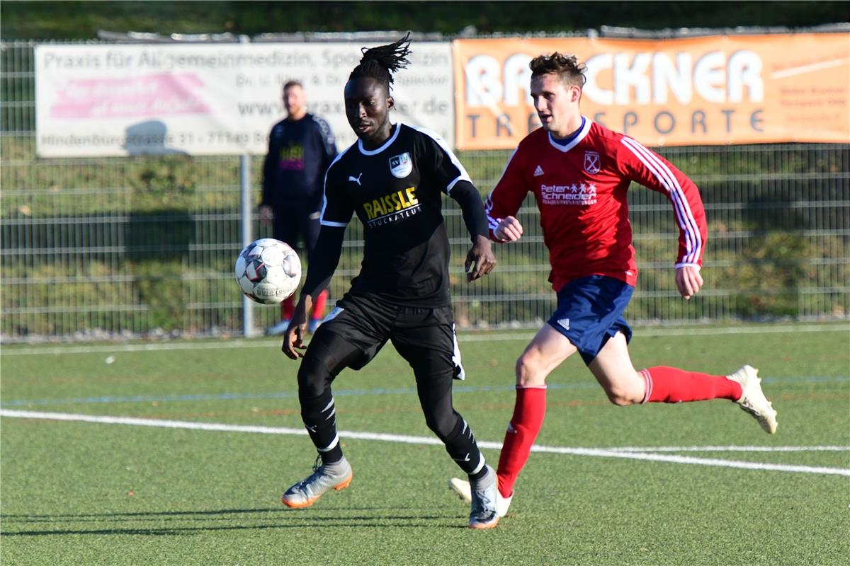 Fußball Kreisliga B5 SV Bondorf II - TV Darmsheim II / am Ball: der Bondorfer Sp...