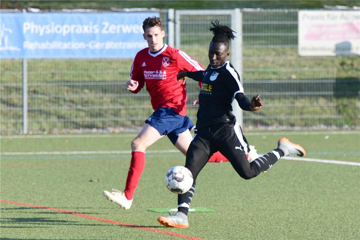 Fußball Kreisliga B5 SV Bondorf II - TV Darmsheim II / am Ball: der Bondorfer Sp...