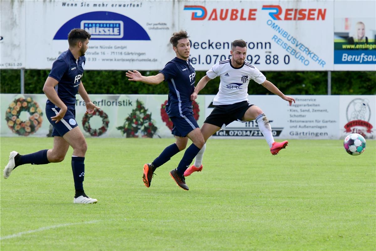 Fußball Landesliga FC Gärtringen - Young Boys Reutlingen / Foto: Holom