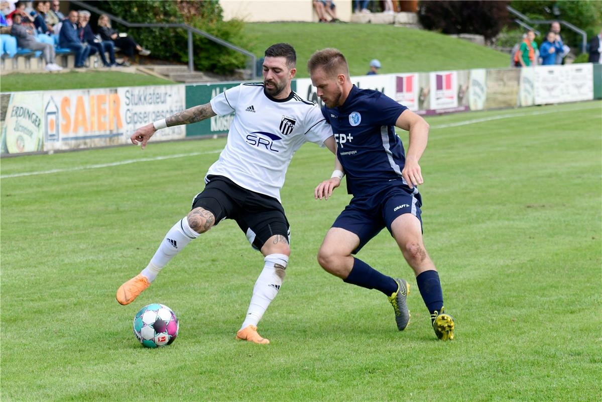 Fußball Landesliga FC Gärtringen - Young Boys Reutlingen / Foto: Holom