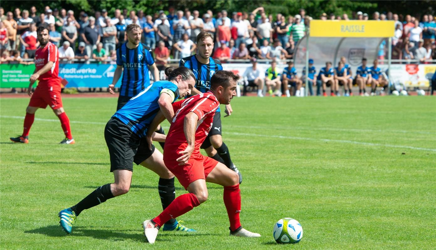 Fußball Relegation in Bondorf - Nagold gegen Heimerdingen  6 / 2019 Foto: Schmid...