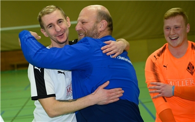 Fußball Turnier in Jettingen 1 / 2020 Foto: Schmidt Oberjettingen siegt über Türk Hbg und jubelt