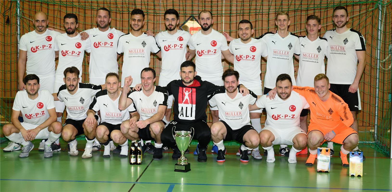 Fußball Turnier in Jettingen 1 / 2020 Foto: Schmidt Oberjettingen siegt über Tür...