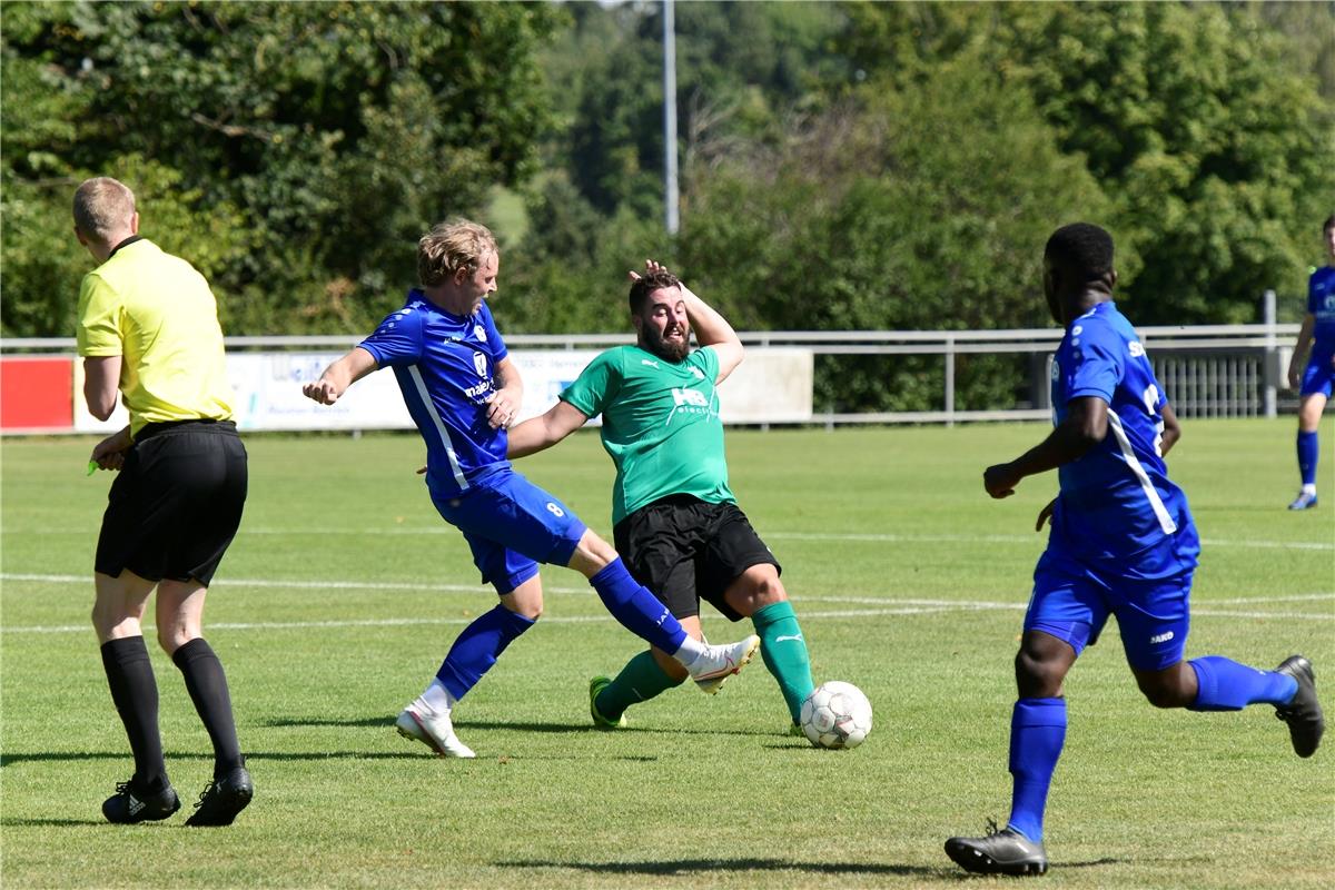 Fußball WFV-Pokal, 1. Runde, SV Deckenpfronn – SC Tuttlingen / Foto: Holom