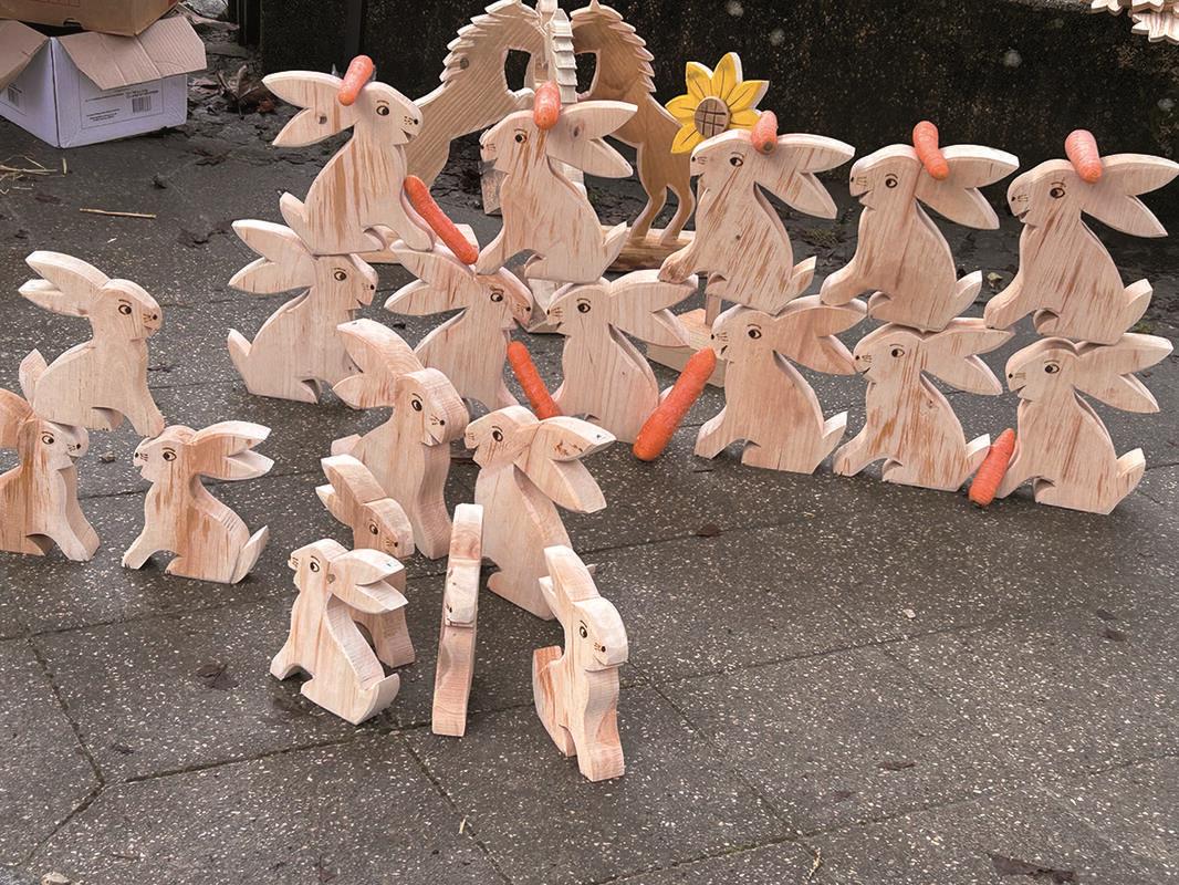 Gab es schon beim Fasching Markt zu kaufen? Von Eckbert Kaiser.