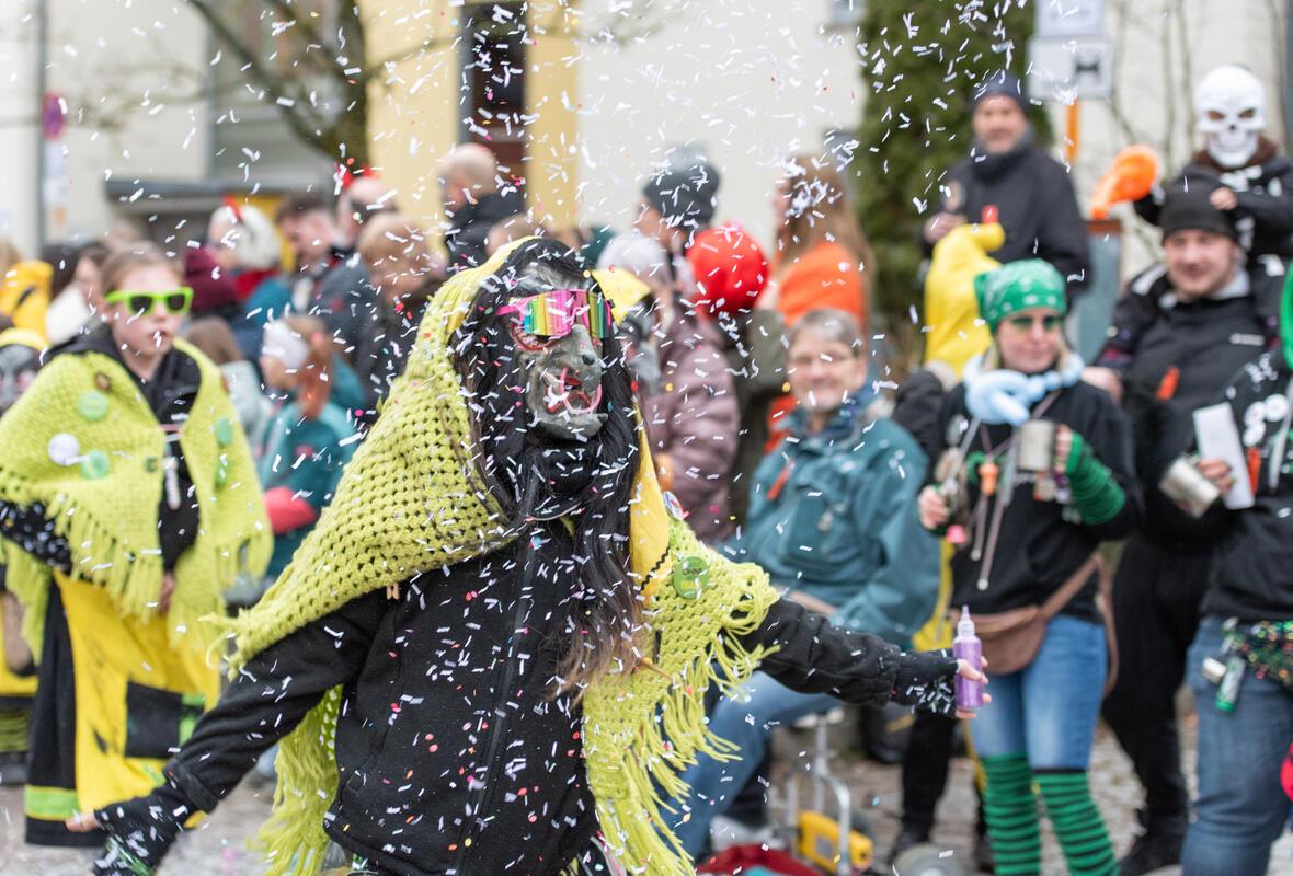 Gärtringen, Ortsmitte, Fasnetsumzug, GB-Foto: Vecsey
