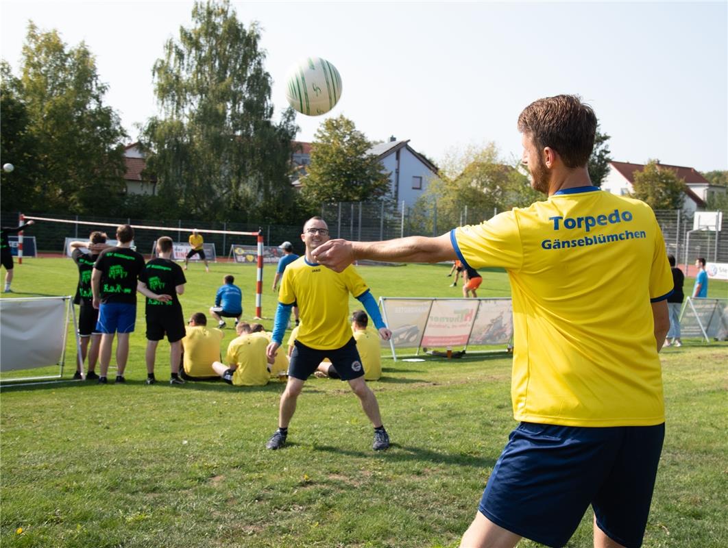 Gärtringen, Theodor-Heuss-Halle, Rasenplatz, Faustball, Gärtringer Ortsmeistersc...