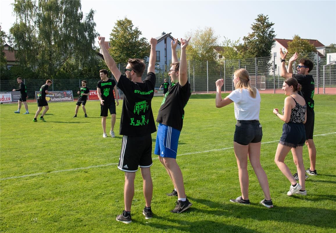 Gärtringen, Theodor-Heuss-Halle, Rasenplatz, Faustball, Gärtringer Ortsmeistersc...