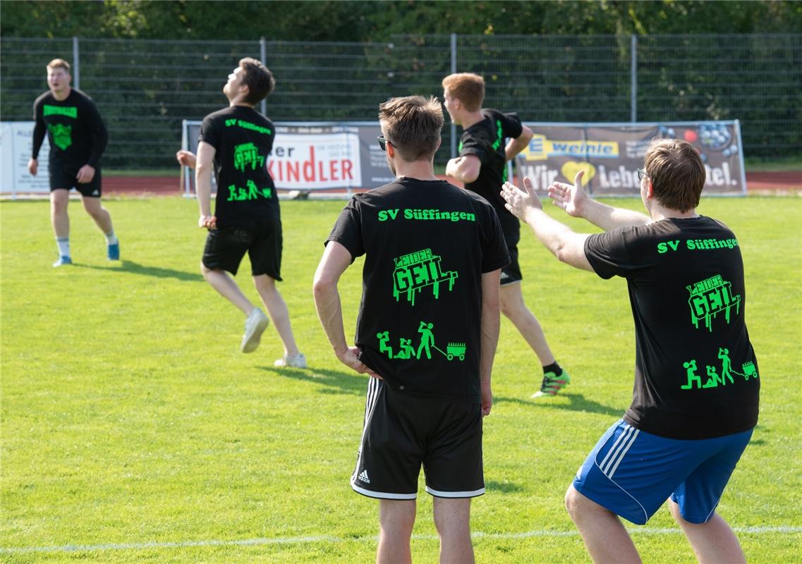 Gärtringen, Theodor-Heuss-Halle, Rasenplatz, Faustball, Gärtringer Ortsmeistersc...