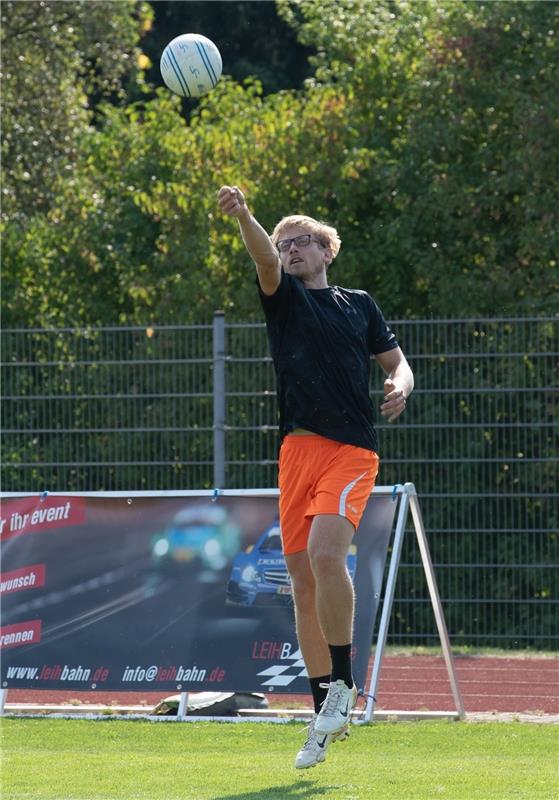 Gärtringen, Theodor-Heuss-Halle, Rasenplatz, Faustball, Gärtringer Ortsmeistersc...