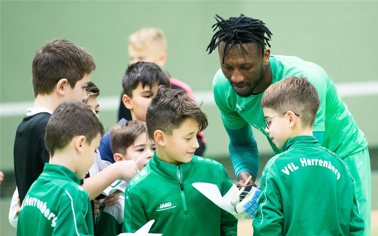 Gäubote Cup 2019 Fußballturnier Hallenturnier Fußball Halle