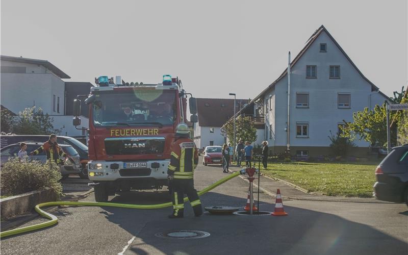 Gasalarm gestern Abend in Kuppingen: Feuerwehr evakuiert Häuser
