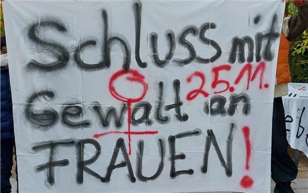 Gedacht wird der Opfer von sexualisierter Gewalt. GB-Foto: gb