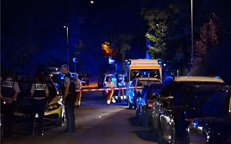 Messerattacke und Schüsse: 24-Jähriger in Haft Großeinsatz der Polizei: In Böblingen gab es eine Schießerei mit mehreren Verletzten.GB-Foto: SDMG/Dettenmeyer