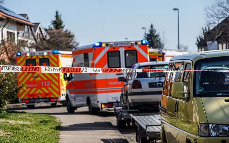 Drei Leichen – und vom Täter fehlt jede Spur