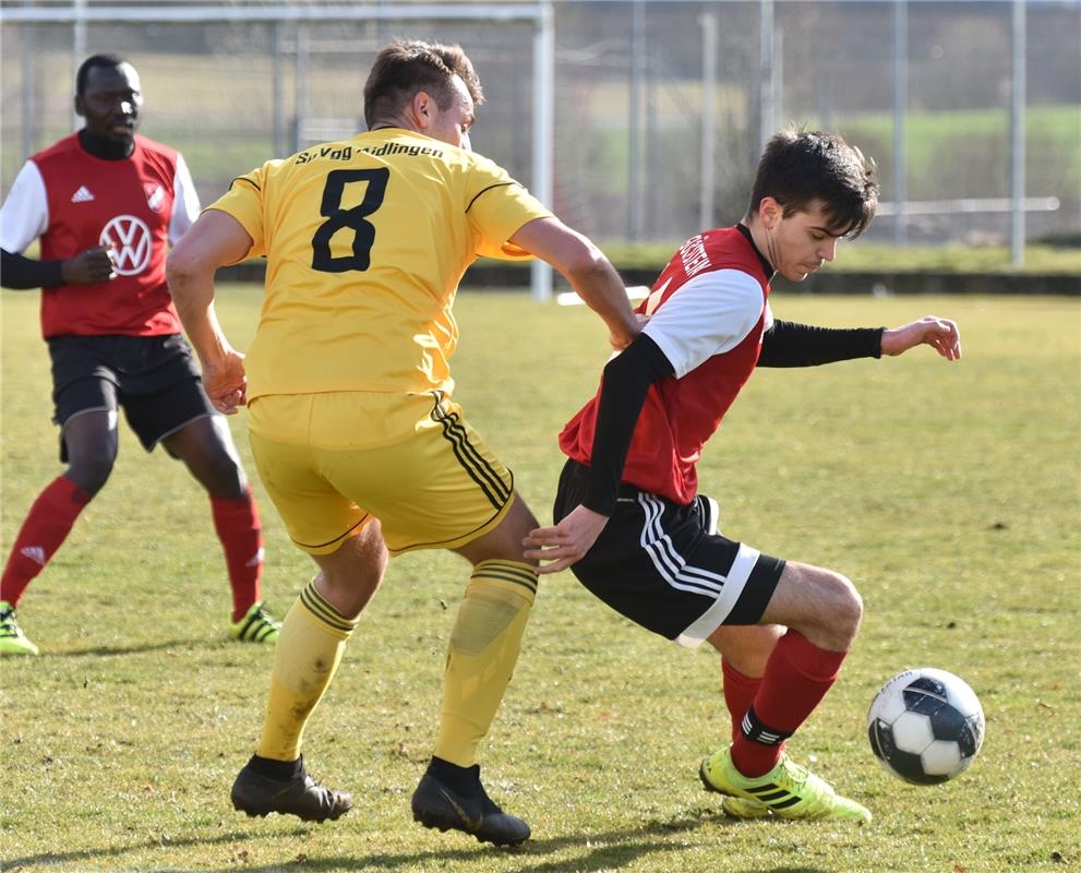 Gültstein, Sportplatz, Fußball Kreisliga B4, TV Gültstein (rot) - Spvgg Aidlinge...