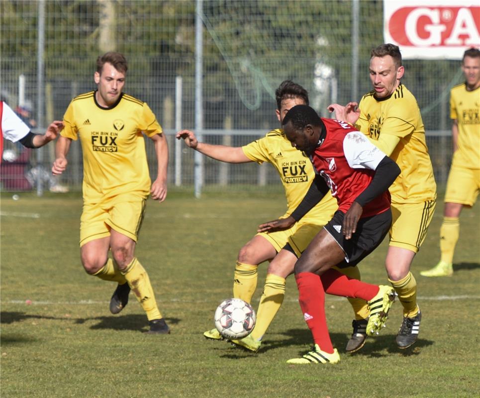 Gültstein, Sportplatz, Fußball Kreisliga B4, TV Gültstein (rot) - Spvgg Aidlinge...