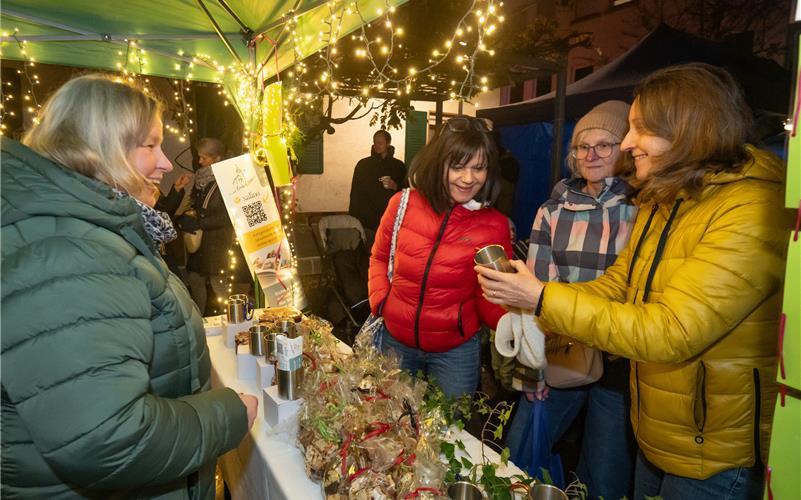 Budenzauber und Glühweinduft: Die Weihnachtsmärkte in Bildern
