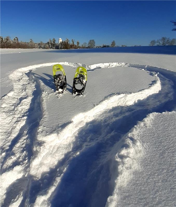 Heiko Petrik war auf dem Kühlenberg bei Oberjettingen   in Schneeschuhen unterwe...