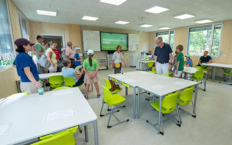 Hell, freundlich und hochmodern: So sehen die Klassenzimmer im neuen Erweiterungsbau aus.GB-Fotos: Vecsey