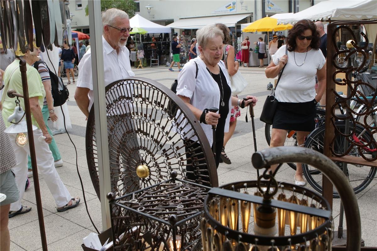 Herrenberg 2019 Straßengalerie Kunsthandwerkermarkt Sommerfarben  6.7.2019 Bäuer...