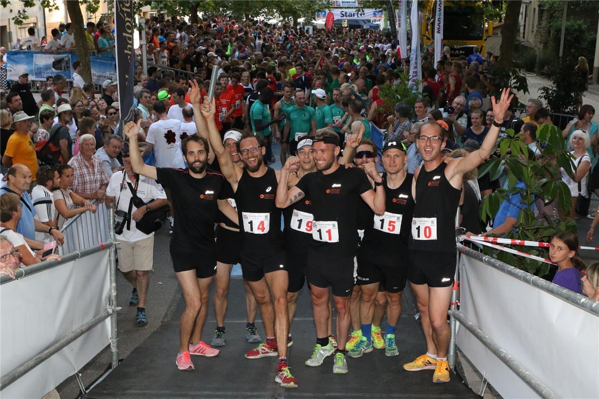 Herrenberg Altstadtlauf 2017  Siegerehrung Sieger  am 24.6.2017 Bäuerle