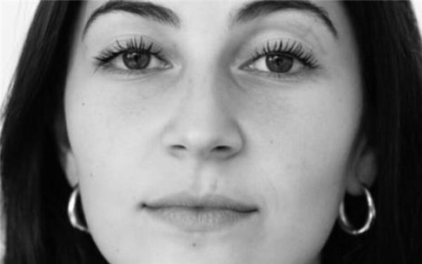 Herrenberg – Die Autorin Joëlle Lewitan kommt am Montag, 2. März, um 19 Uhr in die Herrenberger Spitalkirche (und nicht wie gestern fälschlicherweise angegeben am Dienstag). Als Enkelin von Shoah-Überlebenden spricht sie über jüdisches Leben in Deutschland, über generationsübergreifende Ängste, die Sichtbarkeit jüdischen Lebens und die Frage „Gehen oder bleiben?“. Joëlle Lewitan, Jahrgang 1999, lehrt zu den Themen jüdisches Leben, Antisemitismus und Erinnerungskultur an der Sigmund-Freud-Privatuniversität in Wien. Veranstalter sind die KZ-Gedenkstätte Hailfingen/Tailfingen, der Verband „Gegen Vergessen – für Demokratie“ und die „Offene Kirche“ sowie die Buchhandlung Schäufele. gb/GB-Foto