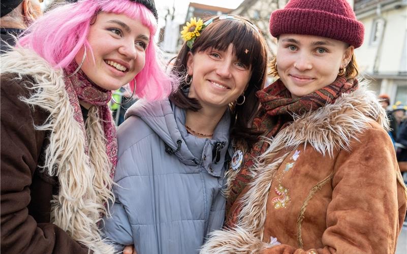 Herrenberg steht das Narrenkleid: Bilder vom Fasnetsumzug
