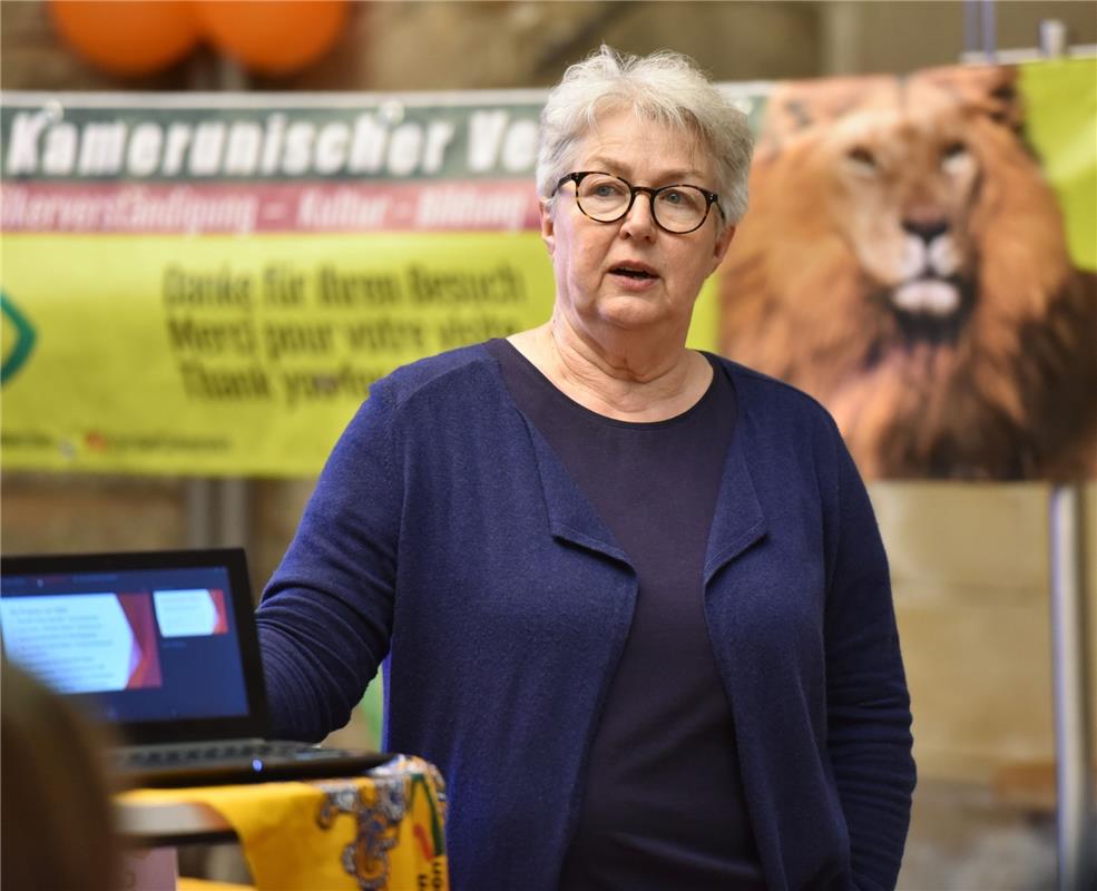 Herrenberg,  Klosterhof, Gabriele Bernauer ( Tang),  GB-Foto: Vecsey