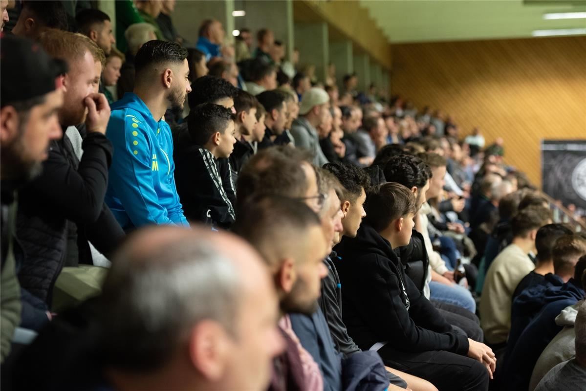 Herrenberg, Längenholzhalle, Fußball, Gäubote-Cup,  GB-Foto: Vecsey