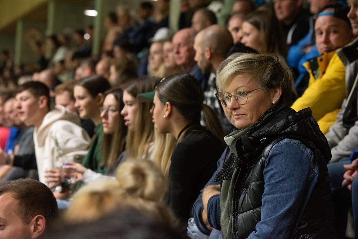 Herrenberg, Längenholzhalle, Fußball, Gäubote-Cup,  GB-Foto: Vecsey