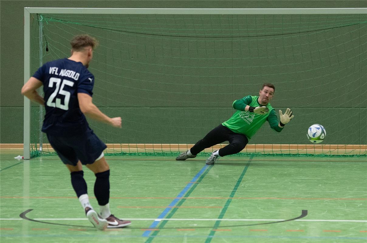 Herrenberg, Längenholzhalle, Fußball, Gäubote-Cup,  GB-Foto: Vecsey