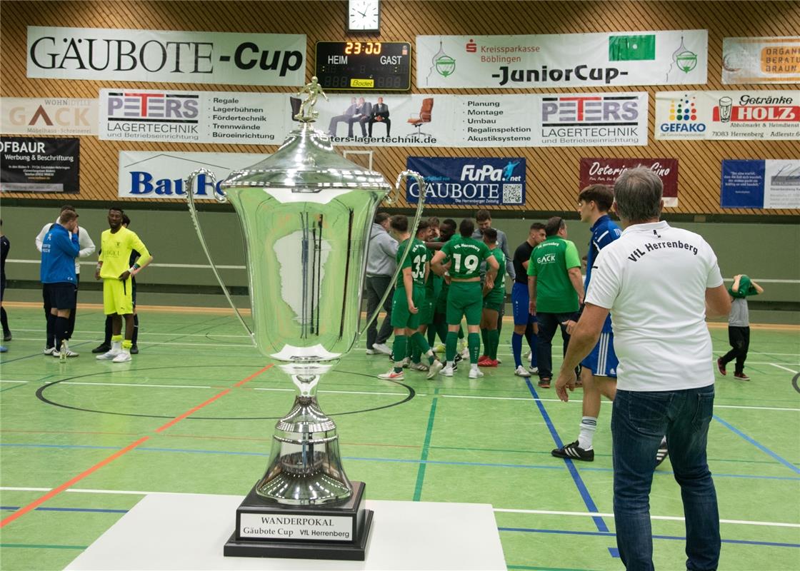 Herrenberg, Längenholzhalle, Fußball, Gäubote-Cup,  GB-Foto: Vecsey