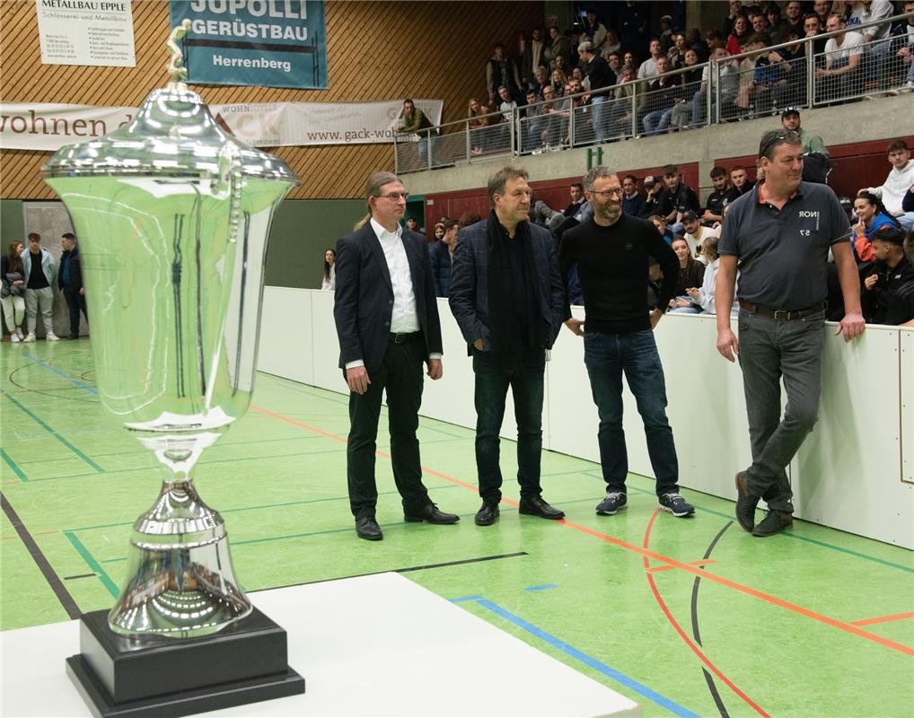 Herrenberg, Längenholzhalle, Fußball, Gäubote-Cup,  GB-Foto: Vecsey