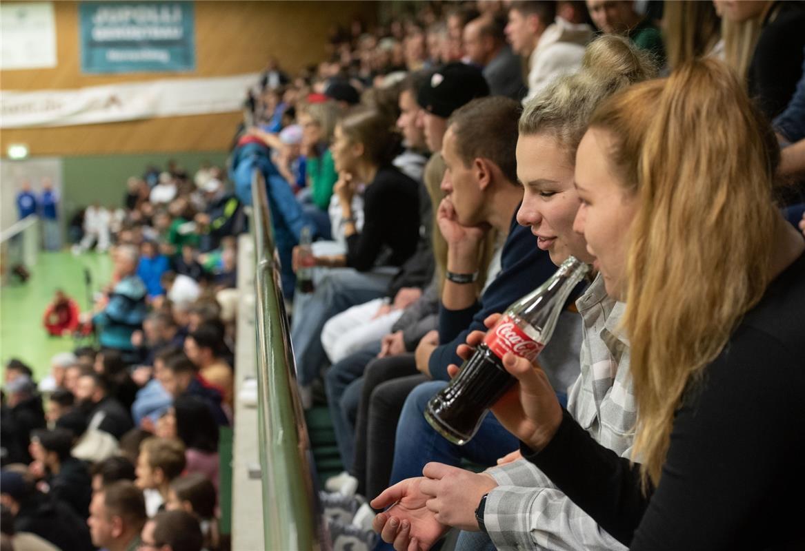 Herrenberg, Längenholzhalle, Fußball, Gäubote-Cup,  GB-Foto: Vecsey