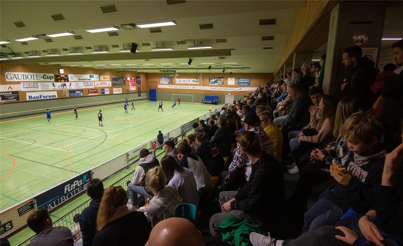 Herrenberg, Längenholzhalle, Fußball, Gäubote-Cup,  GB-Foto: Vecsey