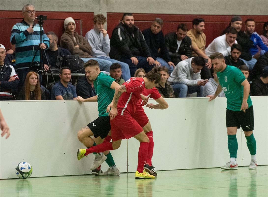 Herrenberg, Längenholzhalle, Fußball, Gäubote-Cup,  SV Deckenpfronn (grün) - TSV...