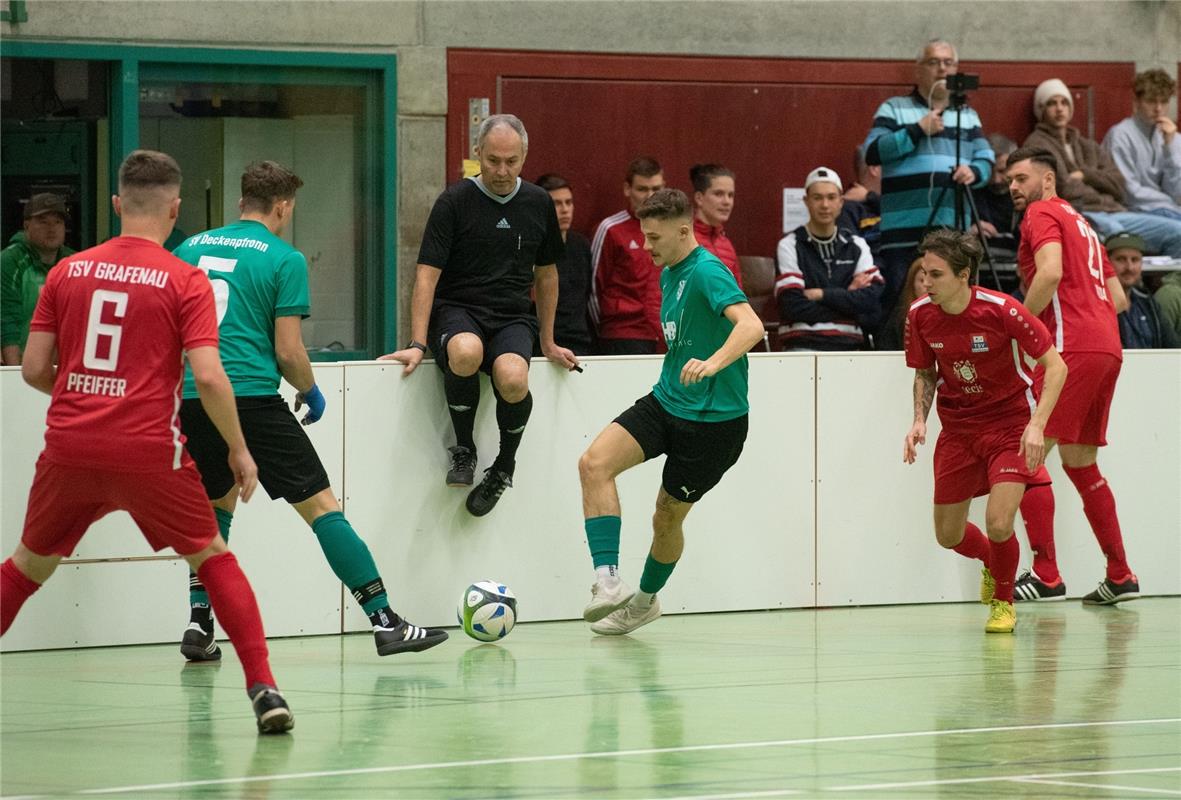 Herrenberg, Längenholzhalle, Fußball, Gäubote-Cup,  SV Deckenpfronn (grün) - TSV...