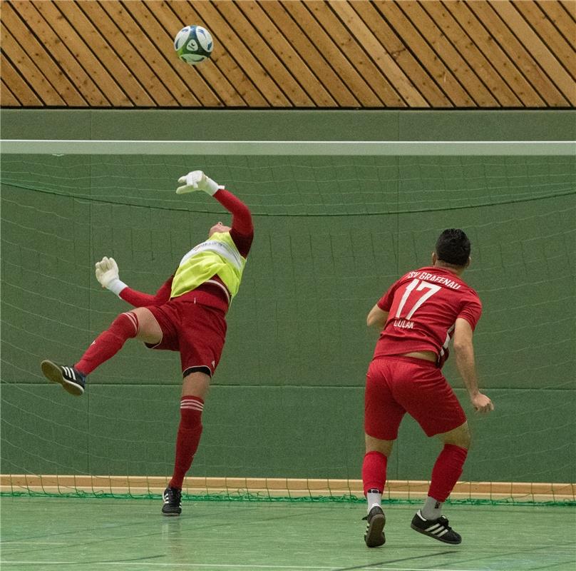 Herrenberg, Längenholzhalle, Fußball, Gäubote-Cup,  SV Deckenpfronn (grün) - TSV...