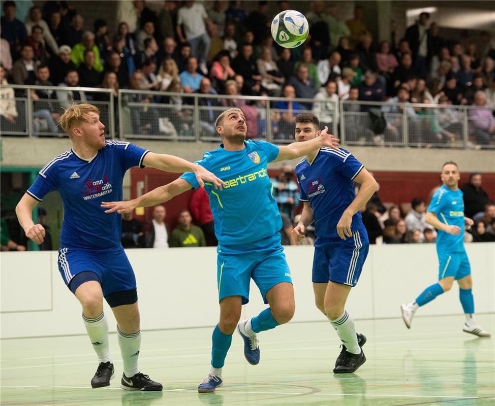 Herrenberg, Längenholzhalle, Fußball, Gäubote-Cup,  TV Darmsheim (blau) - TSV Eh...