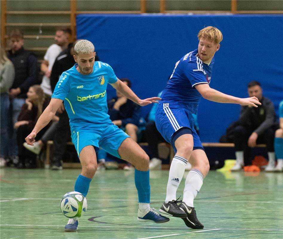 Herrenberg, Längenholzhalle, Fußball, Gäubote-Cup,  TV Darmsheim (blau) - TSV Eh...