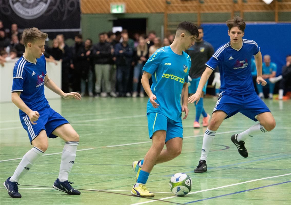 Herrenberg, Längenholzhalle, Fußball, Gäubote-Cup,  TV Darmsheim (blau) - TSV Eh...