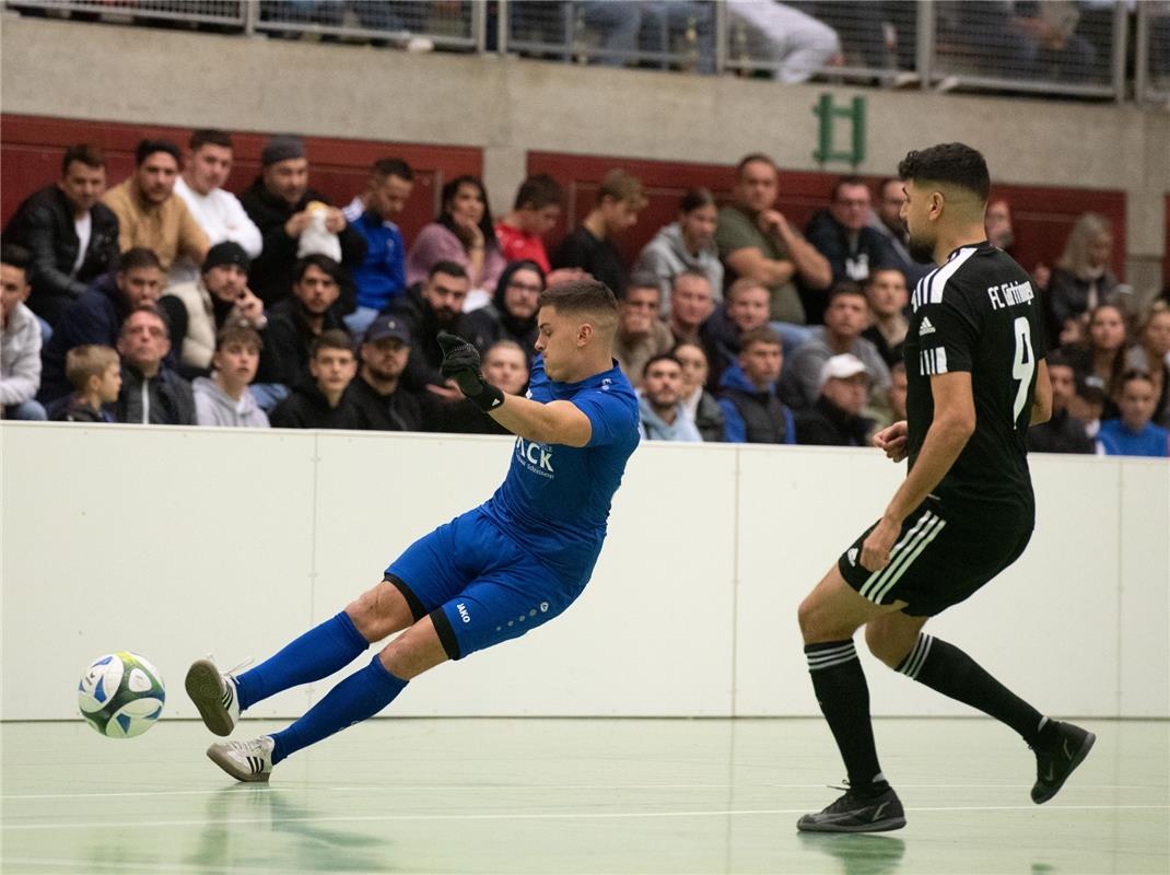 Herrenberg, Längenholzhalle, Fußball, Gäubote-Cup,  VfL Herrenberg (grün) - FC G...