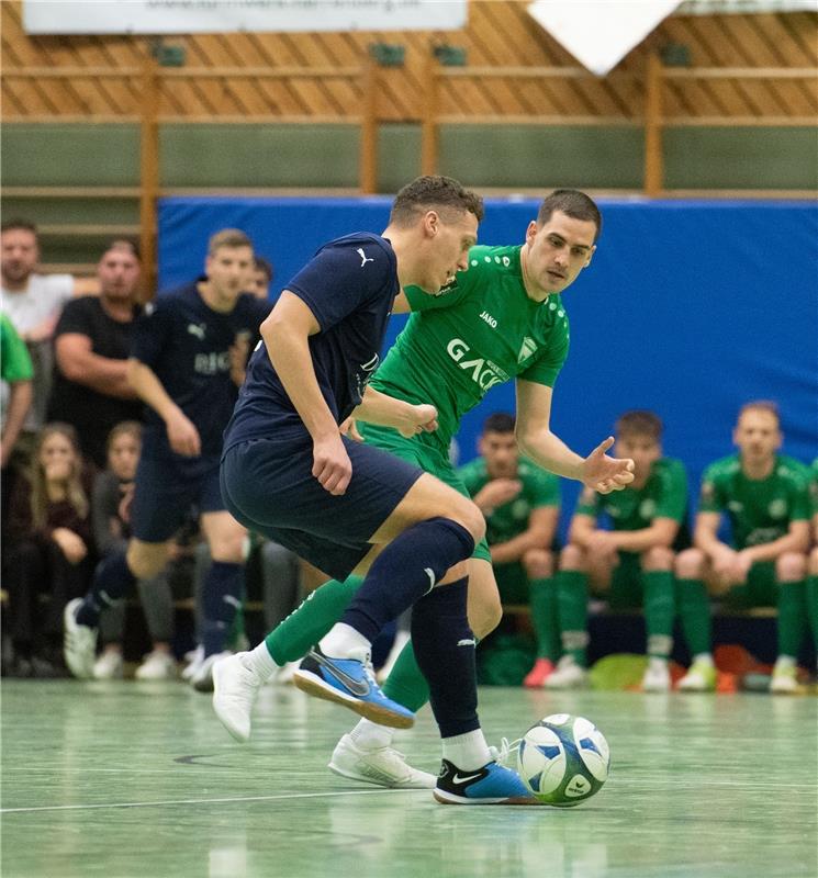 Herrenberg, Längenholzhalle, Fußball, Gäubote-Cup,  VfL Herrenberg (grün) - VfL ...