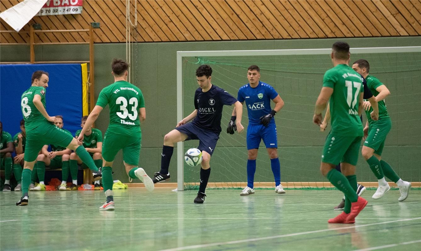 Herrenberg, Längenholzhalle, Fußball, Gäubote-Cup,  VfL Herrenberg (grün) - VfL ...