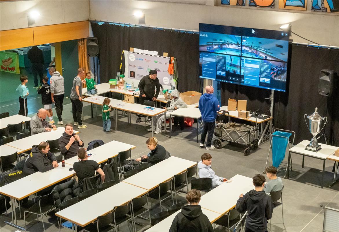 Herrenberg, Längenholzhalle, Gäubote-Cup, Hallenfußballturnier,  GB-Foto: Vecsey